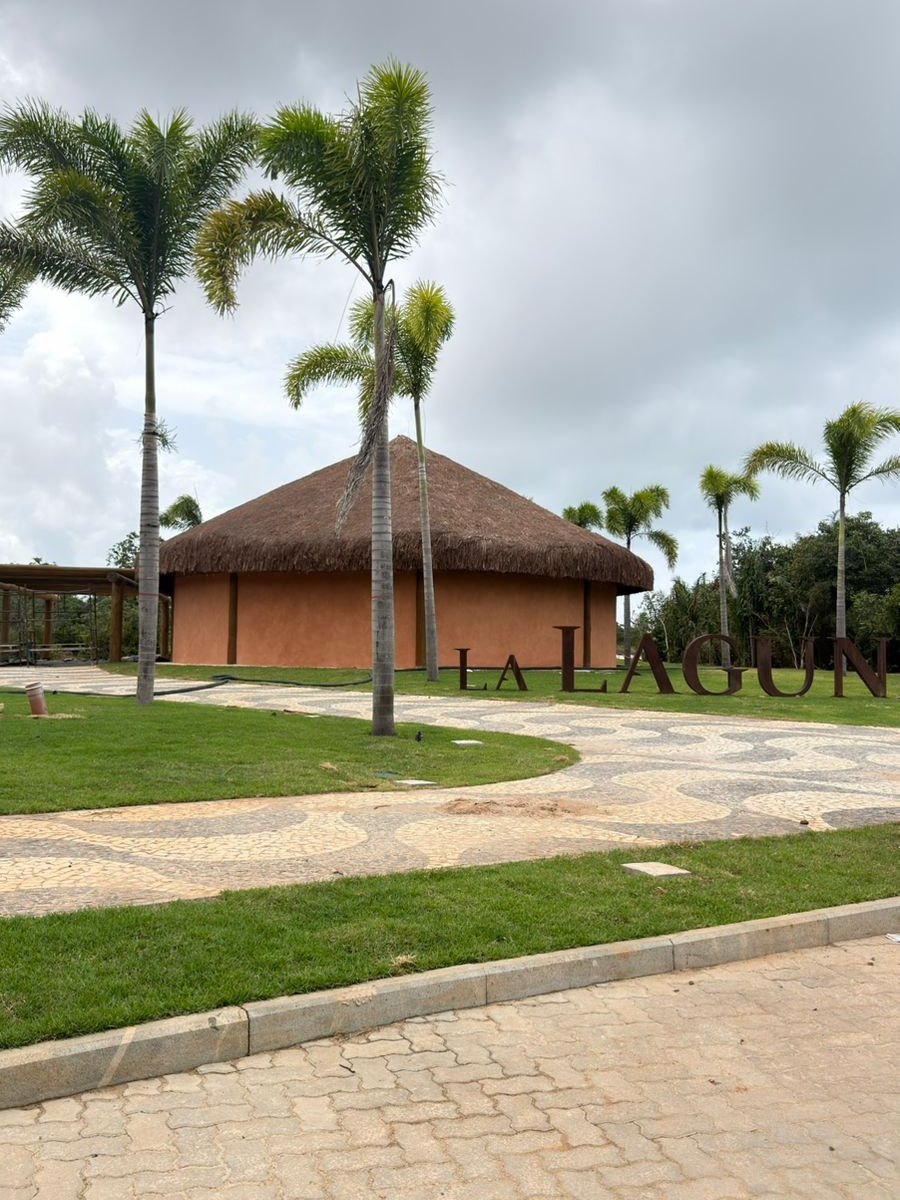La Laguna Praia do Forte